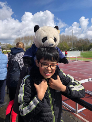 Mascotte Sam was ook mee 