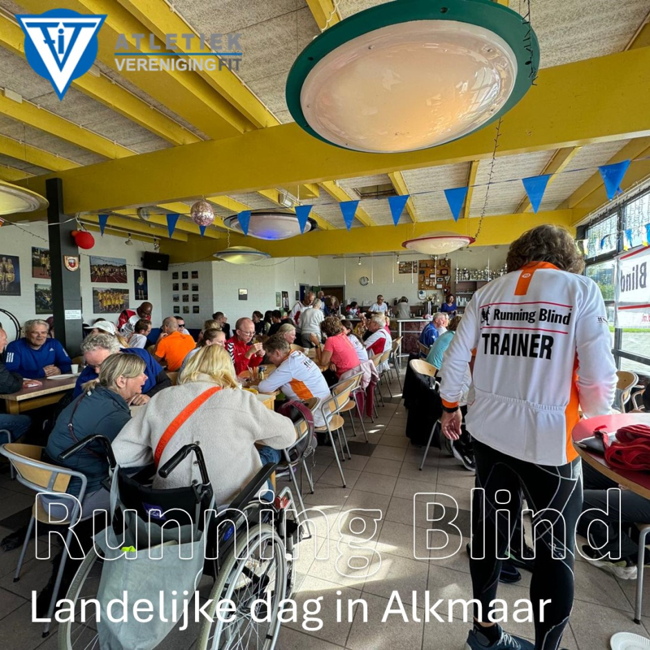 Gezelligheid in de kantine in Alkmaar tijdens de landelijke Running Blind-dag